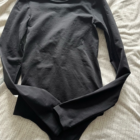 Theory black bodysuit long  sleeve one size - Picture 2 of 4